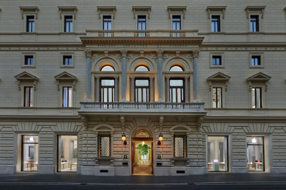 Apple Store Via Del Corso