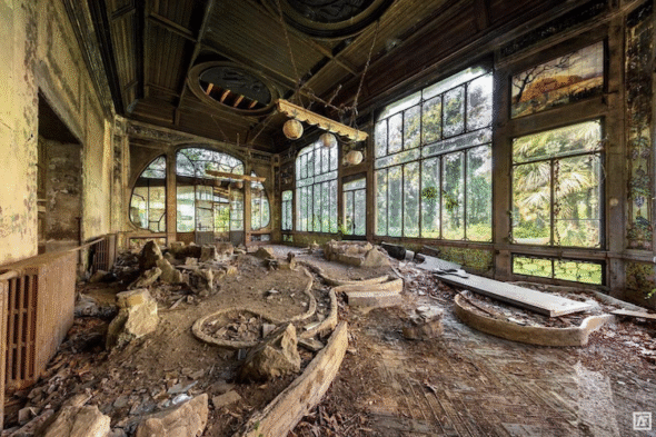 Foto casa abbandonata