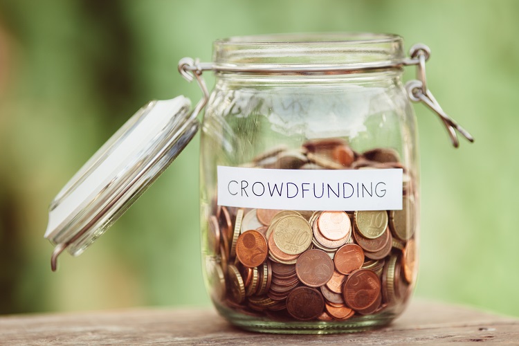 Continua a crescere il crowdfunding immobiliare, in calo il crowdinvesting