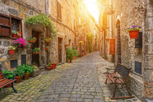 Perché visitare Bolsena, una delle piccole città più belle d’Europa