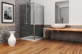 bagno con parquet