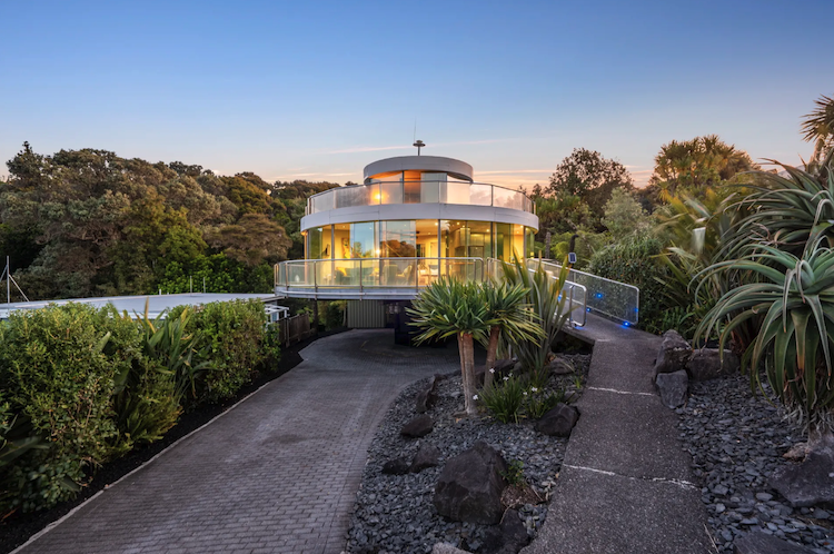 In vendita la casa che ruota su sé stessa in Nuova Zelanda