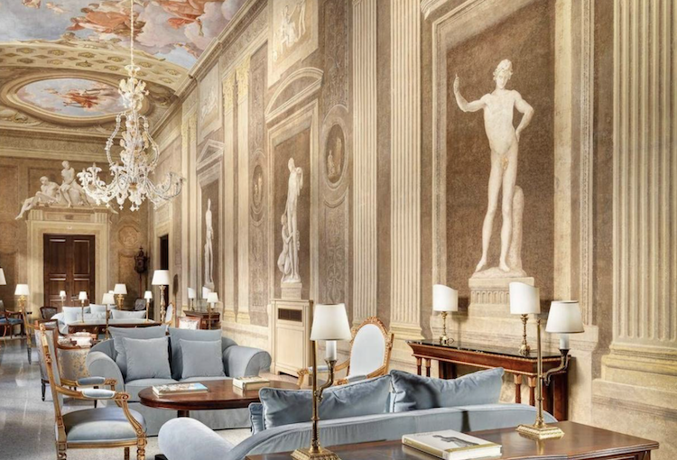 Quanto costa comprare un appartamento di lusso nel palazzo di Firenze dove Dante incontrò Beatrice