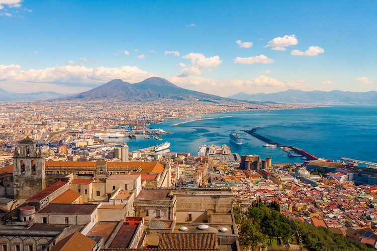 Quanto costa comprare una casa a Napoli oggi? I dati aggiornati a gennaio 2024