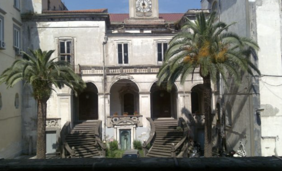 Ospedale degli Incurabili a Napoli