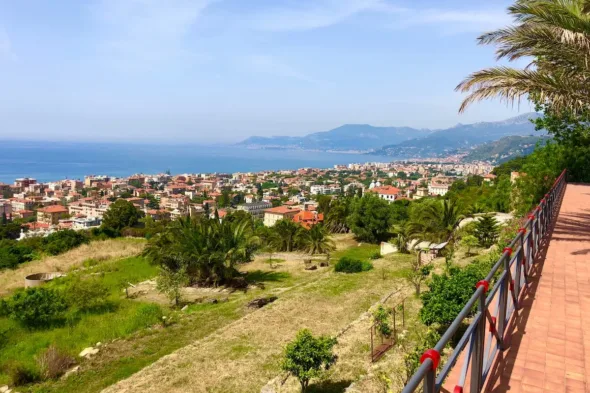 Villa Ego a Bordighera in vendita per 50 milioni di euro: fu progettata da Gio Ponti