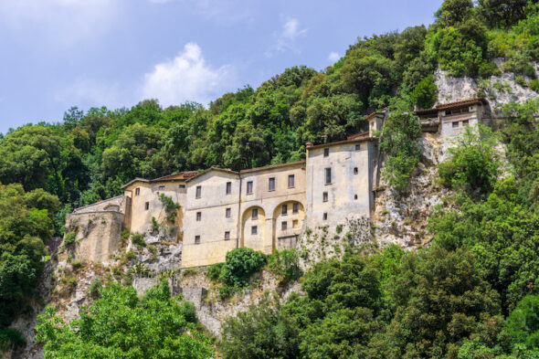 Santuario Eremo di Greccio: dove si trova e cosa vedere
