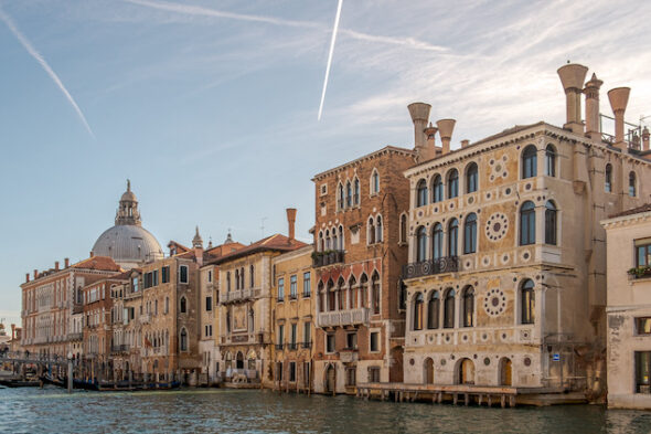 Venduta Ca' Dario, il palazzo maledetto a Venezia
