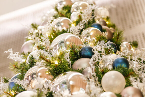 Dove si buttano le palline di Natale vecchie o rotte?