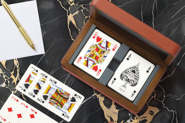 Giochi di società di design, scenografici e dai dettagli preziosi