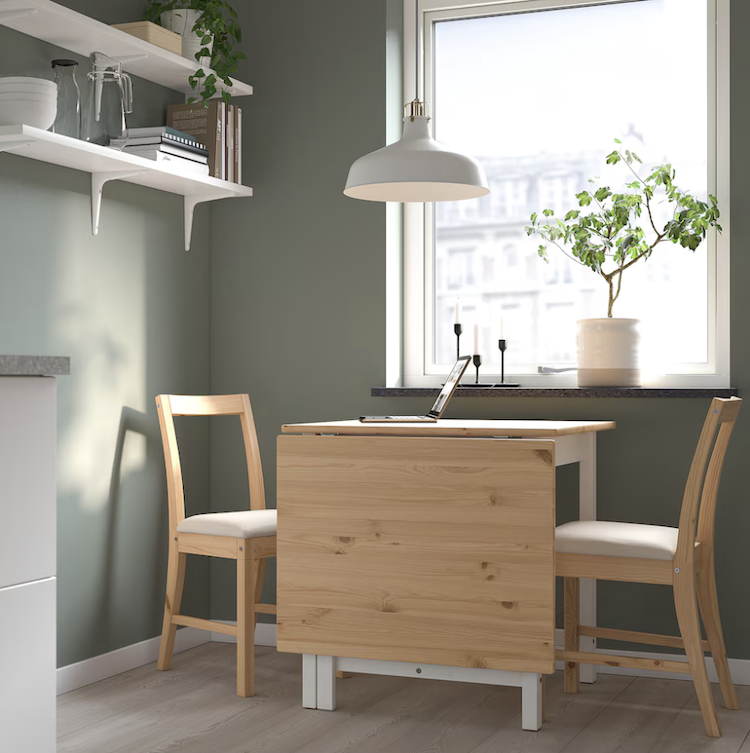 Tavolo PINNTORP di Ikea