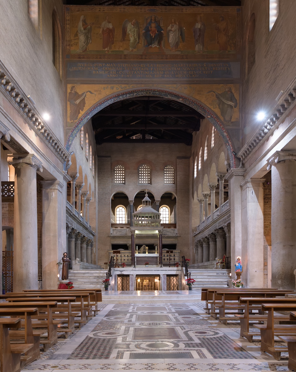 navata della Basilica di San Lorenzo fuori le Mura