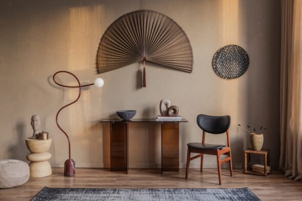 soggiorno con oggetti di design