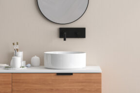 Rubinetto a parete: come funziona, pro e contro